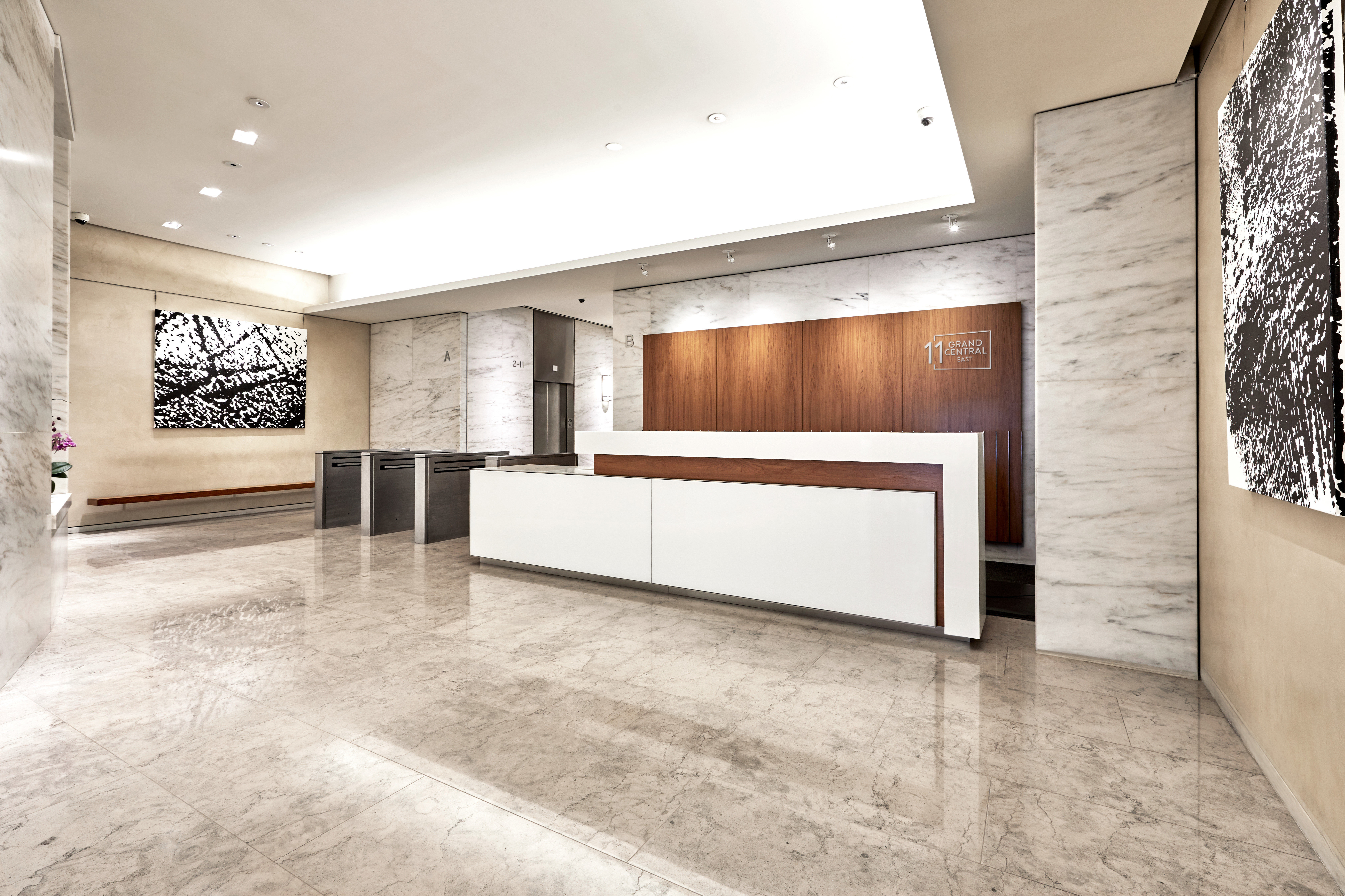 11 Grand Central East secondary photo